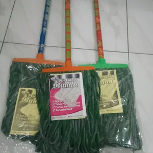 Permata Bunda mop atau pel lantai,  untuk lantai lebih bersih dan daya serap air lebih kuat, mempermudah mengepel lantai Kusam,dan lebih mudah dalam pengaplikasiannya.lantai cepat bersih dan kering