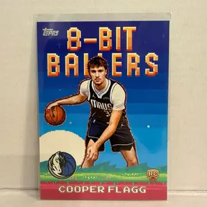 Cooper Flagg 8-bit ballers topps 2025 rookie card kartu basket