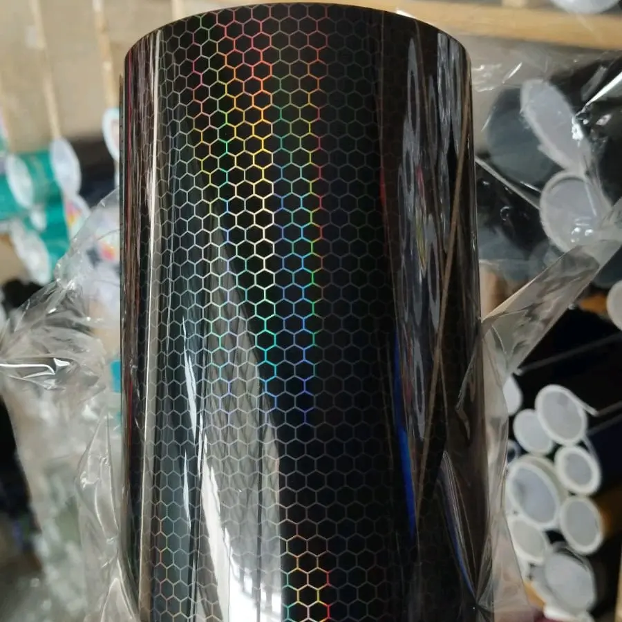 pelangi hitam sarang tawon