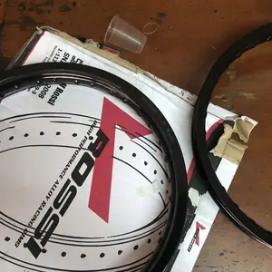 Velg Rossi 140 160 185 215 250 ring 18 Velg Rossi Lingkaran Rossi  140 18 160 18 185 18 215 18 250 18 300 18 350 18 Hitam Silver Gold Merah Biru