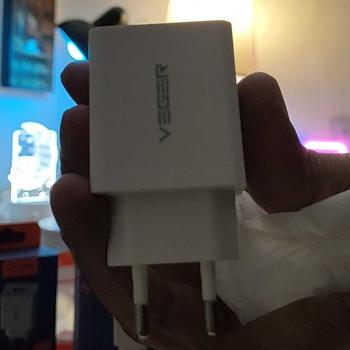Product Review of VEGER Wall Charger R1 Single Port USB Output 2.4A from 𝑨**𝒂 0