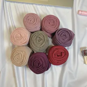 Hijab Segi Empat Paris Jadul Varisha Basic