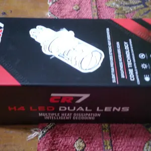 Biled H4 J02 CR7 Dual Lensa BLUELENS Socket H4 Mobil Motor Ac Dc 12-24 Volt Dengan Kipas Pendingin