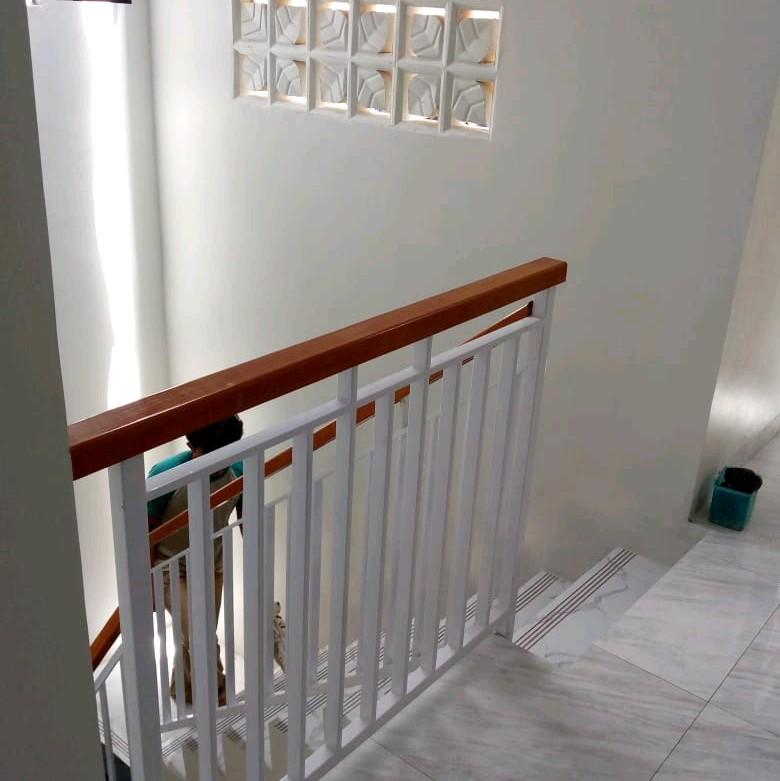 Railing Tangga Pegangan Kayu Kamper. . - Shop | Tokopedia
