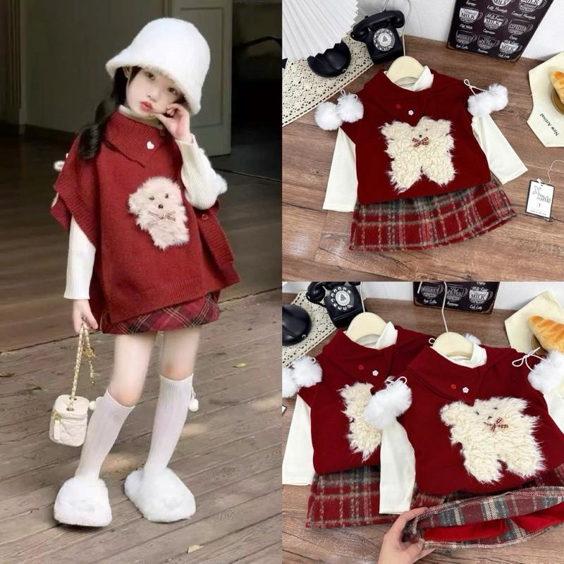 S277- Set áo gile len hình gấu kèm áo thun tăm tay dài kèm chân váy dạ kẻ xinh đẹp dành cho bé gái 9-31kg