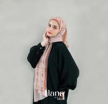 Product Review of Lotun Hana Series - Hijab Pashmina Instan Printing Motif Etnik Material Premium Simpel Mudah dipakai - Peach Rayon Ceruti from d**k 0