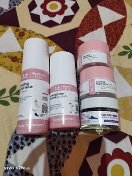 Product Review of DOSIS 2 ACNE - Paket Acne Ectoin+ Extra [for your Acne Treatment] from D**✨ 1