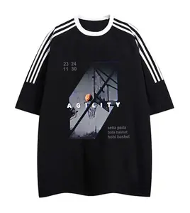 Kaos lengan pendek tiga garis bergaya retro Amerika yang trendi untuk pria dan wanita, gaya Korea, unik, cocok untuk semua musim.