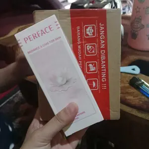 「BPOM」PERFACE TONE UP CREAM [LAZY CREAM BRIGHTENING & WHITENING MOISTURIZING] [Radiance & Care For Skin] Moisturizer Pelembab Wajah Perawatan Mencerahkan