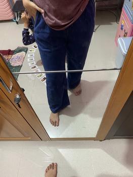Product Review of 288# Celana Jeans Wanita Elastic Waistband Casual Solid Color Straight Ladies Baggy Denim Pants Panjang from m**🎀 2