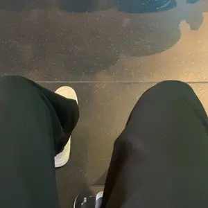 Celana Panjang Training Sweatpants Baggy Pria Dewasa Casual Korean Style Bahan Katun Fleece Nyaman Lembut Full Karet