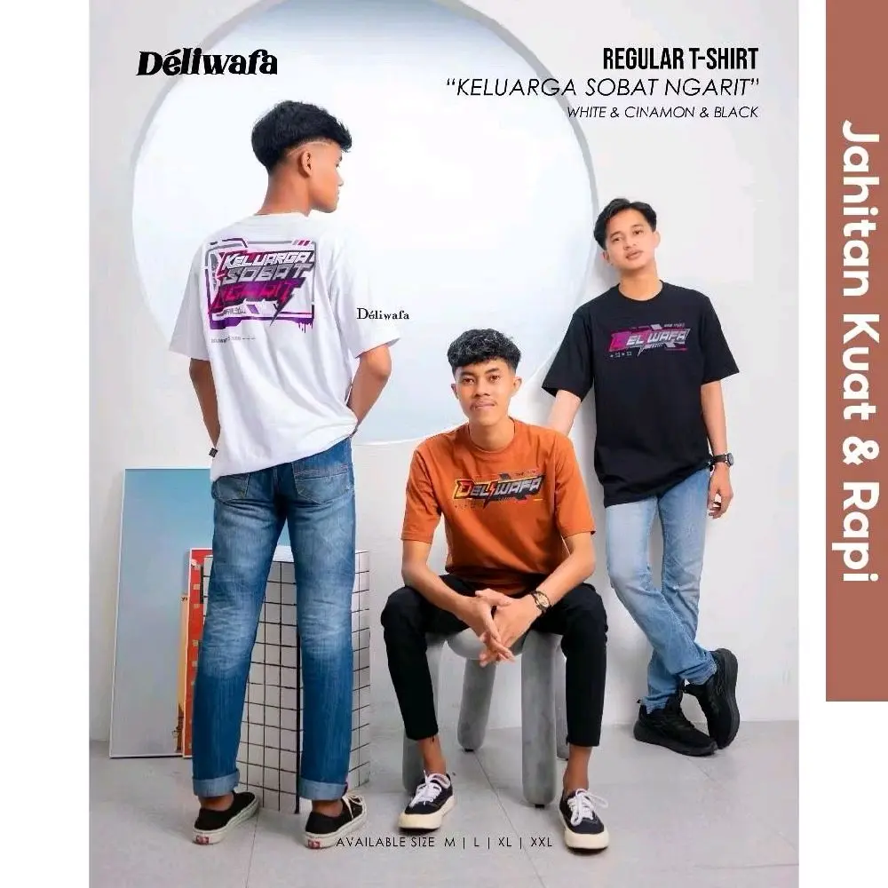 Kaos KELUARGA SOBAT NGARIT//DELIWAFA// Kaos Reguler pria dan wanita terbaru