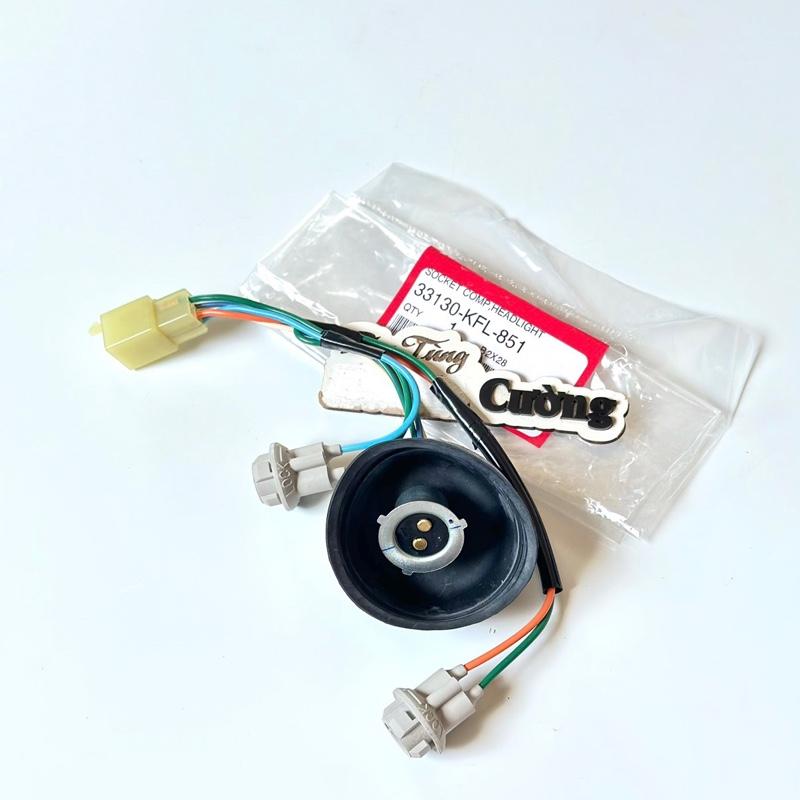 Chui bóng đèn trước Wave nhỏ 110 thái lan phụ tùng