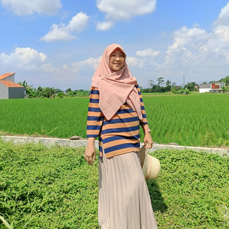 Product Introduction of Kaos Wanita Stripe Panjang Lengan Panjang Oversize LD 120cm Miniterry 1