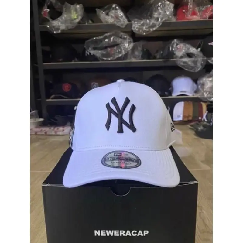 TOPI BASEBALL HAT DAMAGE RIPPED SOBEK NY NEW YORK YANKES  TOPI DEWASA MLB REAL PICT GOOD QUALITY 7
