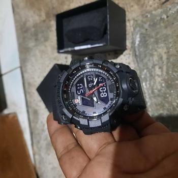 Product Review of LICARR Jam Tangan Pria Olahraga Analog-Digital Fashion Tahan Air Santai Kuarsa Jam Tangan Cowok Original Merek Stopwatch 9528 from K**o S**s 0