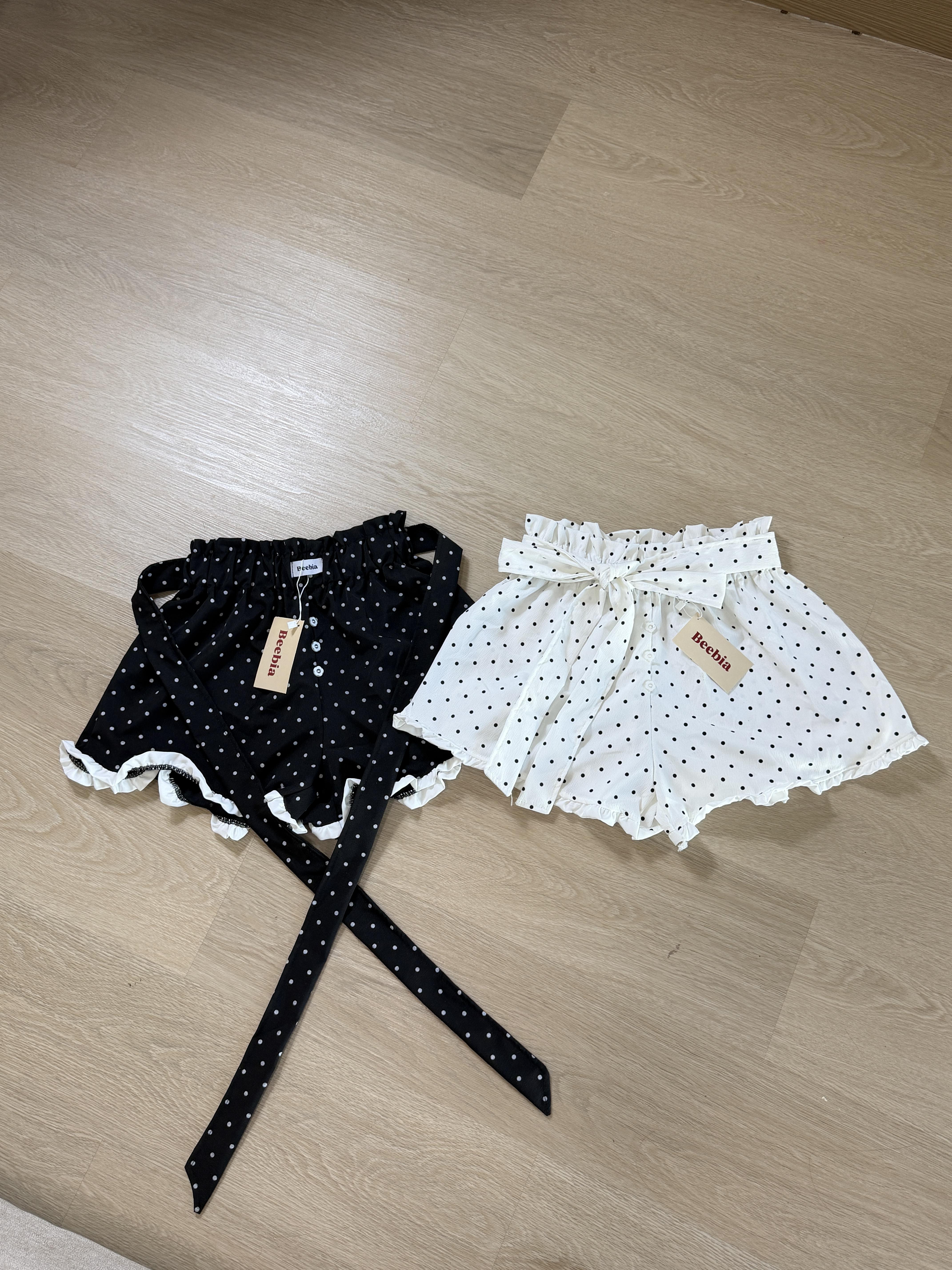 Sale ล๊อตเก่าขอคนรับได้ เป้าตื้น  Beebia กางเกงรุ่นน้อง ชานม แต่งระบายมีเชือกผูกโบว์