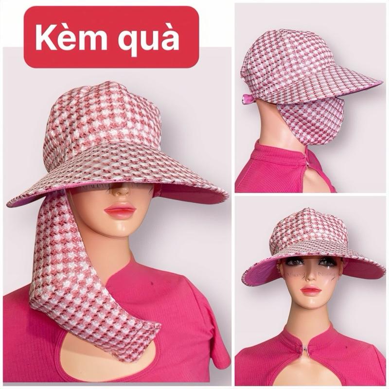 Combo nón VÀNH KHUYẾT THƯỜNG. Mang được 2 kiểu. Nhiều màu nam nữ đều sài được. Khẩu trang 3 lớp chống nắng bụi tốt. Được chọn màu. Kèm quà