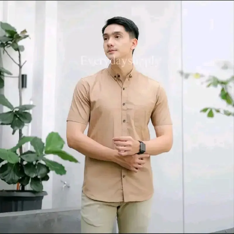 100 ribu dapat 4 kemeja polos lengan pendek pria bebas pilih warna sof katun hitam putih baju Cowok Hem 7