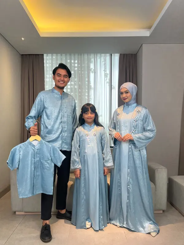 Fika Agashi Abaya Sabrina Signature Sarimbit Keluarga Mewah Lebaran Series 2024 Muslim Fashion Viral Dress Gamis 0