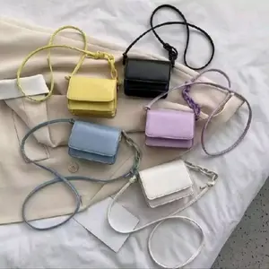 HANIN DOMPET DENGAN TALIPANJANG AKRILIK