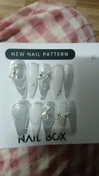 Product Review of (T-38)nail book thiết kế giá rẻ by chichi nail hút mắt mèo đính cham xinh lung linh from ** 0