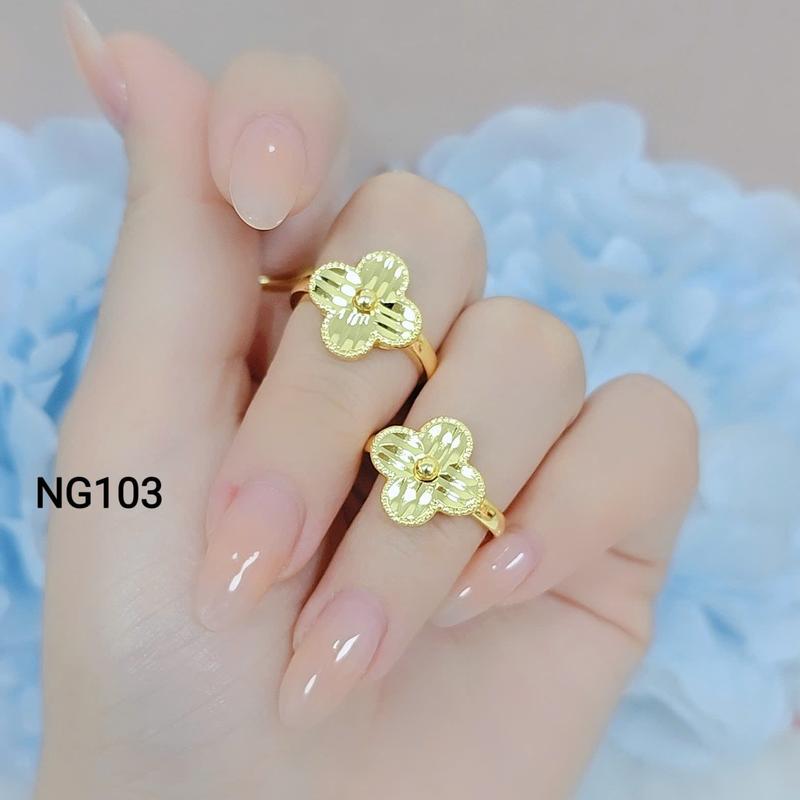Nhẫn Titan Cỏ Bốn Lá May Mắn Xi Vàng Sang Trọng Nhẹ Nhàng Phù Hợp Mọi Màu Da Mẫu Đẹp