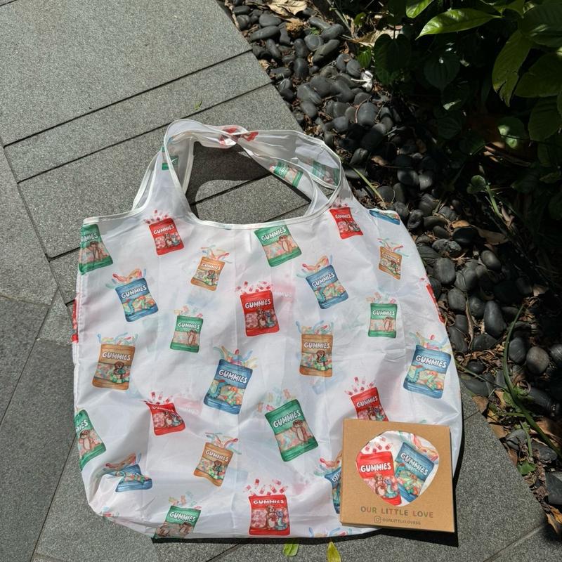 Exclusive Designer Recycle Shopping Bag - Iconic Otter 'Otters in Town' Series - Perfect for Grocery Shopping and Daily Errands 5