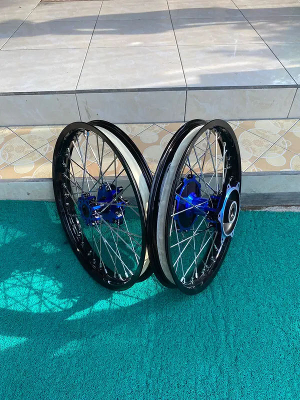 Velg Set Surex CRF 160 Rata Tanpa Ban Wheelset Semi Cacing CRF 150 L 1
