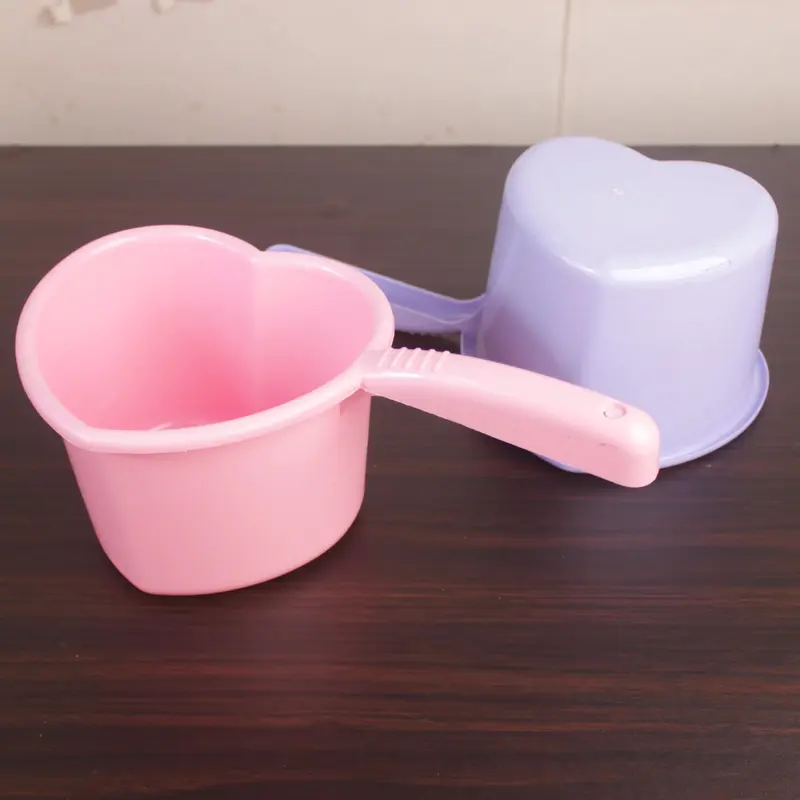 gayung air mandi/gayung plastik /gayung serbaguna hati murah 1