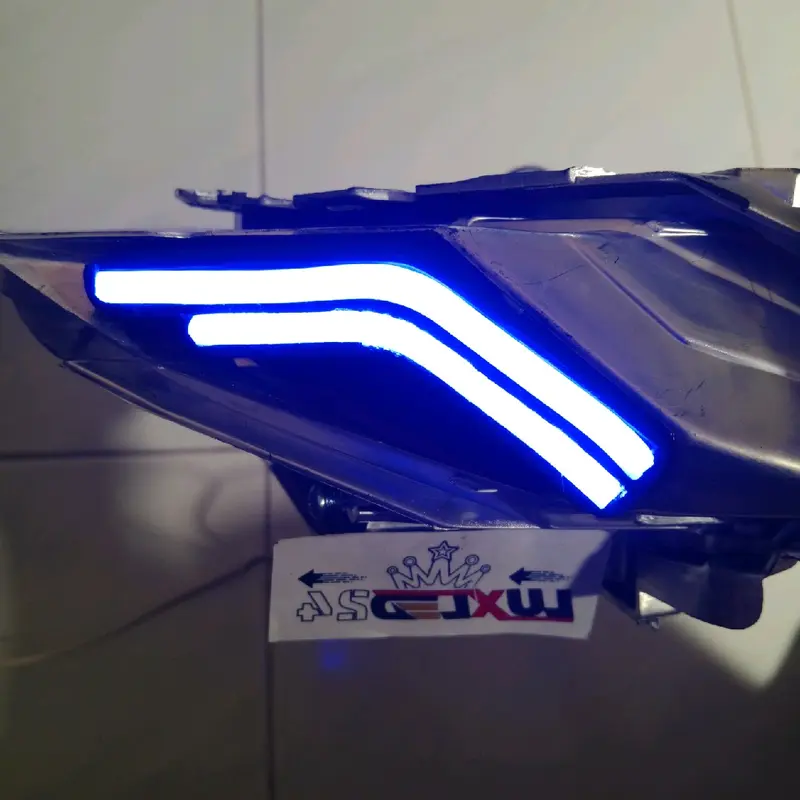 Variasi lampu sein belakang beat esp warna biru 0