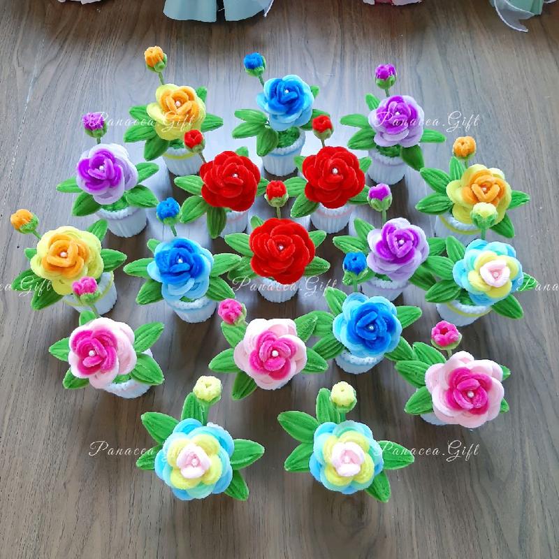  Chậu hoa hồng mini để bàn học bàn làm việc bằng kẽm nhung 