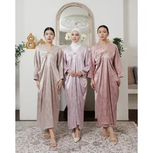 / Baju Lebaran/ Baju Wanita / Kaftan / Hijab Friendly