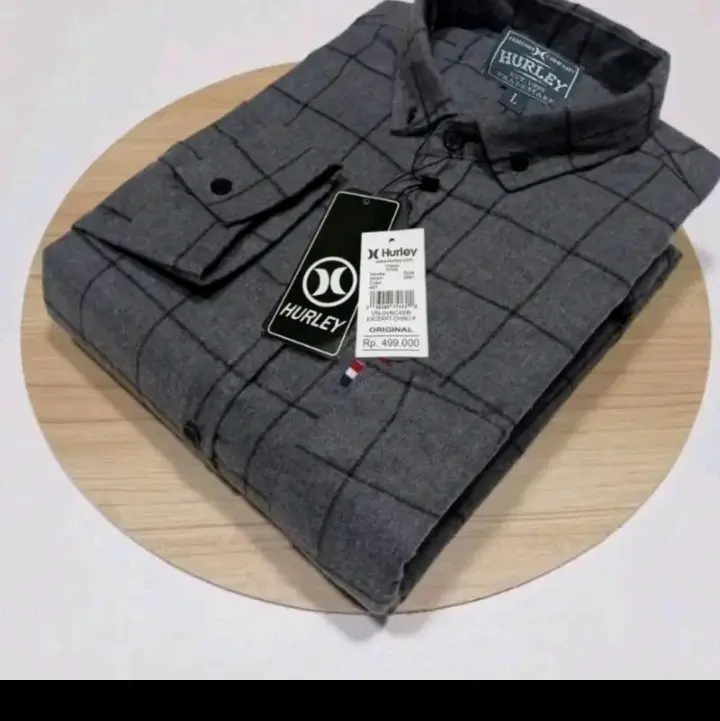 Kemeja Fanel Pria - Model Terbaru dari Distro 8