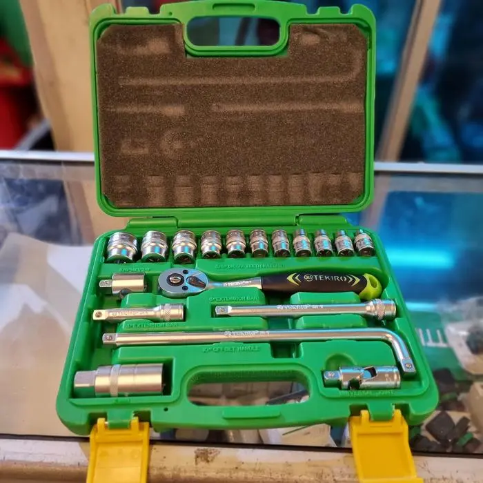 Tekiro Socket Set 18 Pcs 3/8 Inch (6-22 Mm) Box Plastik / Tekiro Kunci Sock Set