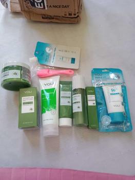 Product Review of YOU Acne Warrior 6-in-1 Bundle AcnePlus Spot Care, Toner, Moisturizer, Serum, Hy! Amino AC-Ttack Anti-Acne Facial Wash, Triple UV Sunscreen from r**u w**a 1