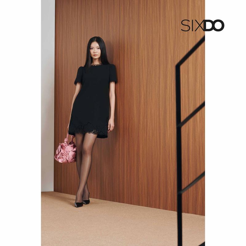 Đầm suông ngắn phối ren SIXDO (Black Woven Loose Dress)