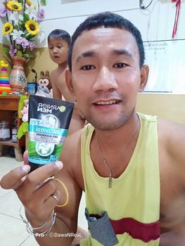Product Review of (PAKET HEMAT ISI 2) Garnier Men Oil Control Anti Blackheads Brightening Icy Scrub Facial Cleanser Skin Care - 100ml from D**2 0