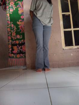 Product Review of Celana Highwaist Cutbray Jeans Wanita Jumbo 35-42 Big Size Muat BB 100Kg Hitam - Jeans Wanita - Cewek, Panjang Karet from D**u 2