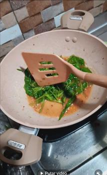 Product Review of Pero Wok Pan 30cm with Glass Lid Wooden Handle Biogranite Non Stick / Wajan Penggorengan Ukuran 30cm dengan Tutup Kaca Handle Kayu Anti Lengket from ا**ا 0