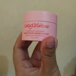 Glad2Glow Moisturizer Pomegranate Niacinamide tone cream wajah - Pelembab Mencerahkan Instan&Meratakan Warna Kulit pelembab mencerahkan | day cream mencerahkan wajah moisturizer panthenol pelembab wajah kering dan kusam moist skincare