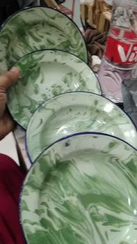 Product Review of Piring Enamel Blirik Jadul / Piring Seng Enamel Ukuran 14cm/16cm/18 cm/20cm/22 cm from t**2 0