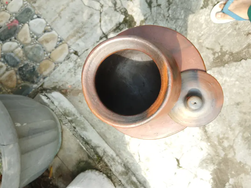 Kendil Tanah Liat Kendil Tempat Ari-Ari Kayu diameter 15cm tinggi 17cm 3