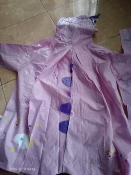 Product Review of A-CROSS JAS HUJAN SETELAN ANAK KUROMI DENGAN RUANG RANSEL DI BELAKANG LUCU DAN IMUT Pvc Biru Pink from h**♍ 3