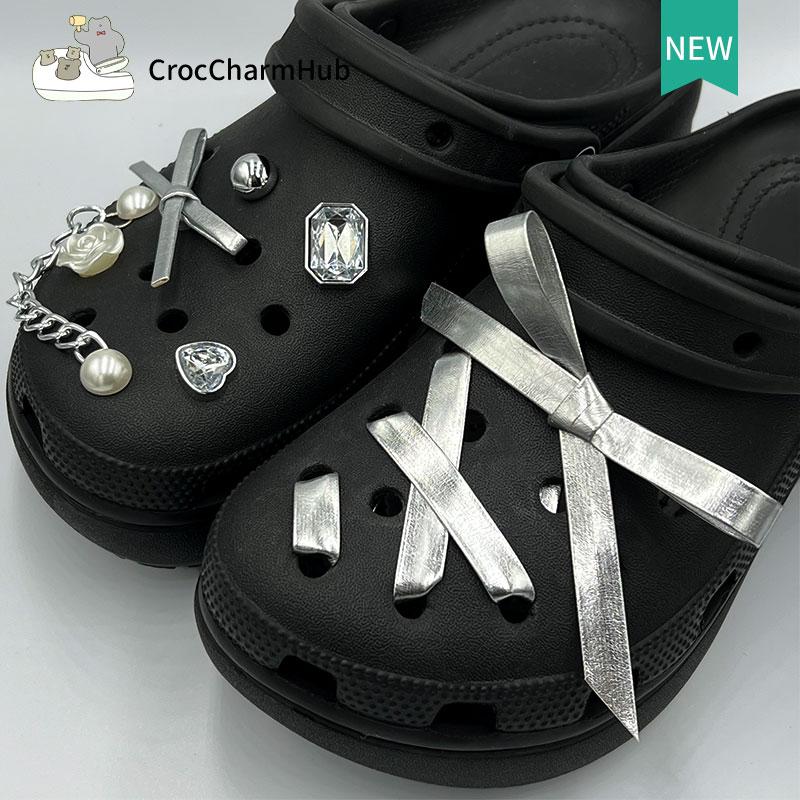Product Introduction of Charm Jibbit Guốc Thời Trang, Thiết Kế Sáng Tạo, Hoạt Hình Dễ Thương, Họa Tiết Đầy Màu Sắc, Thích Hợp Cho Giày Tự Làm, Khóa / Charm Giày / Nút Clog 5