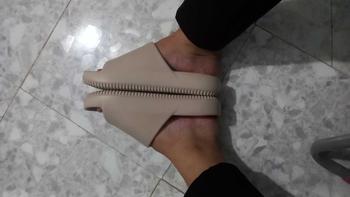 Product Review of Dép Bánh Mì Chất Liệu EVA Cao Cấp Siêu Nhẹ Siêu Êm Kháng Nước Chống Trượt from A** T**n 2