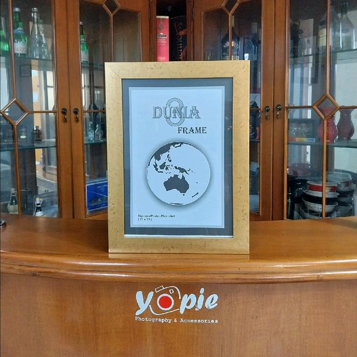 Gambar Frame Foto / Bingkai Foto A4 ( 21x30 Cm) Minimalist Gold Free Bubble Wrap  Modern dari KnRAcc Kota Bandung Tokopedia