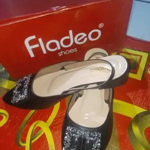 Fladeo hak blink tali belakang 3 cm Sandal kekinian