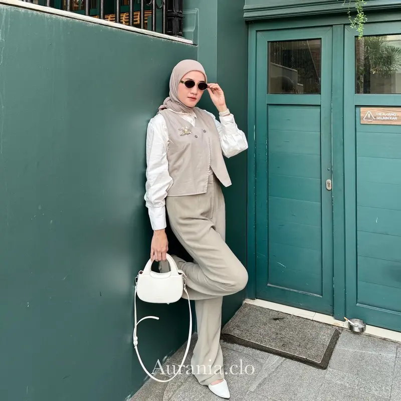 ￼NIRA VEST BY AURANIA.clo ROMPI ATASAN WANITA 3
