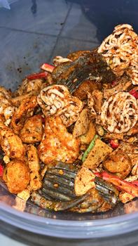 Product Review of KERUPUK CAMPUR JENGKOL/BETON/PEDO/BASRENG SEBLAK MIX CIKRUH neto 1kg Snacks Pedas from D**𐭩 0